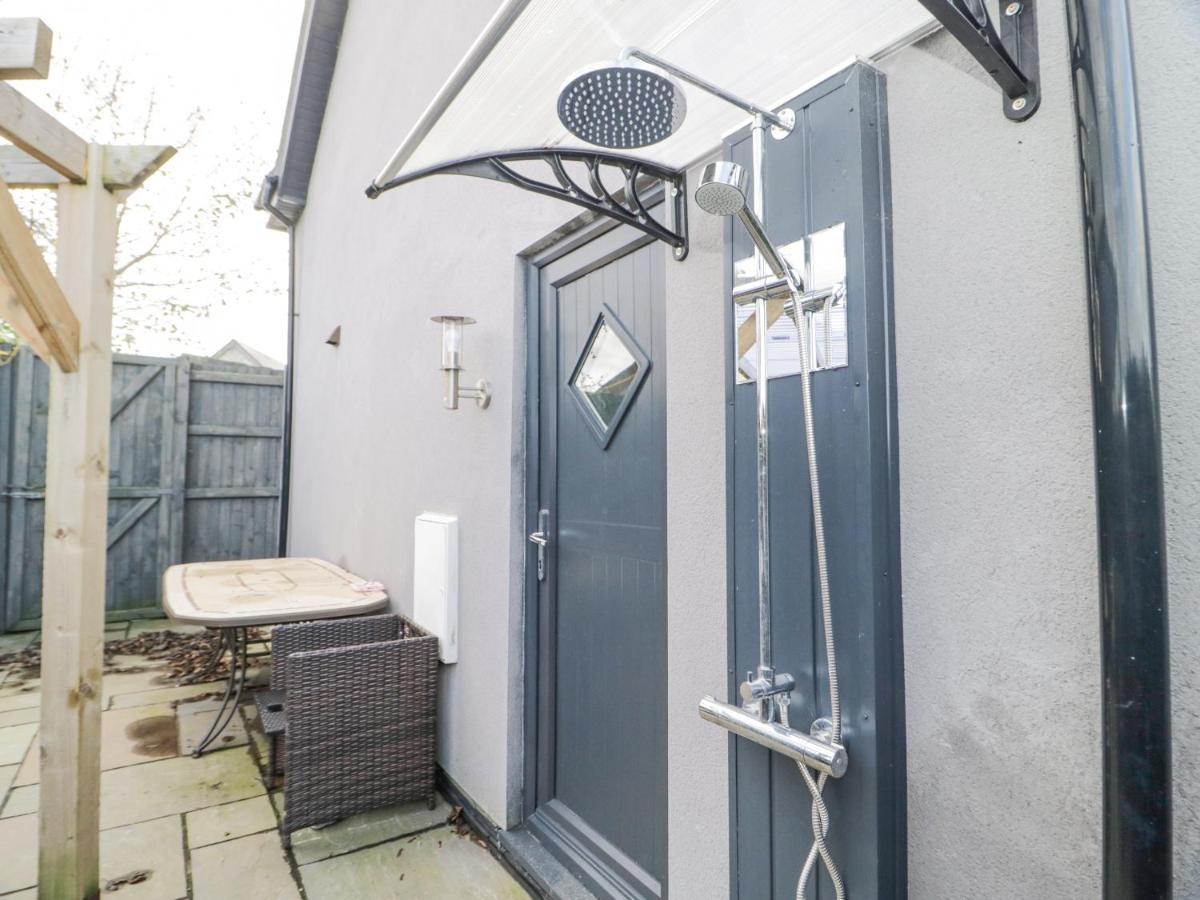 Hunters Cottage Benllech Exterior foto
